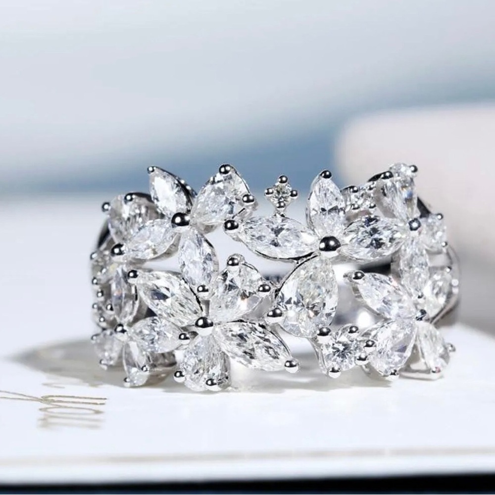 Crystal Flower Petal Ring S925